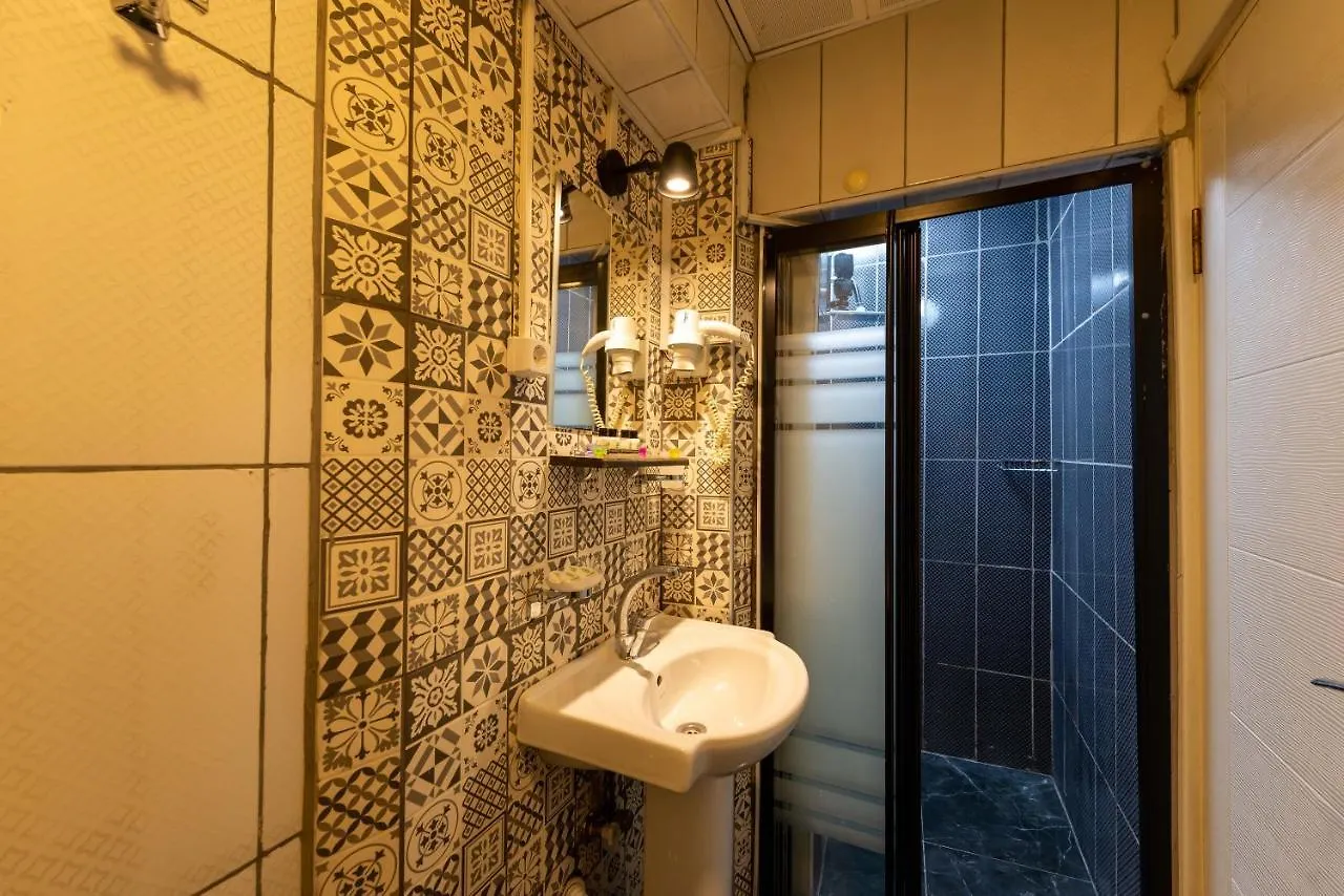 Stone Hause Kuecuek Ayasofya Mah Aparthotel Istanbul 0*,  Turkey