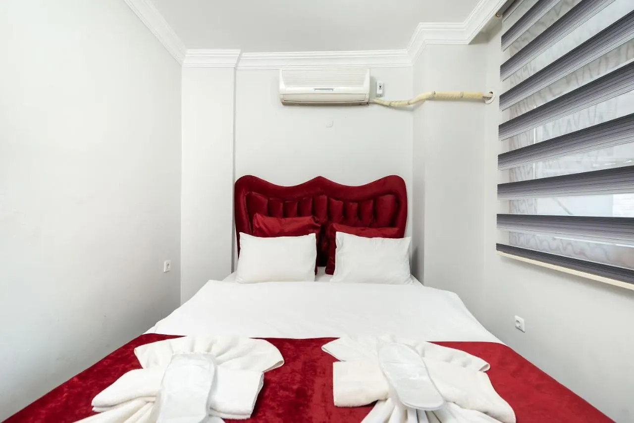 Stone Hause Kuecuek Ayasofya Mah Aparthotel Istanbul
