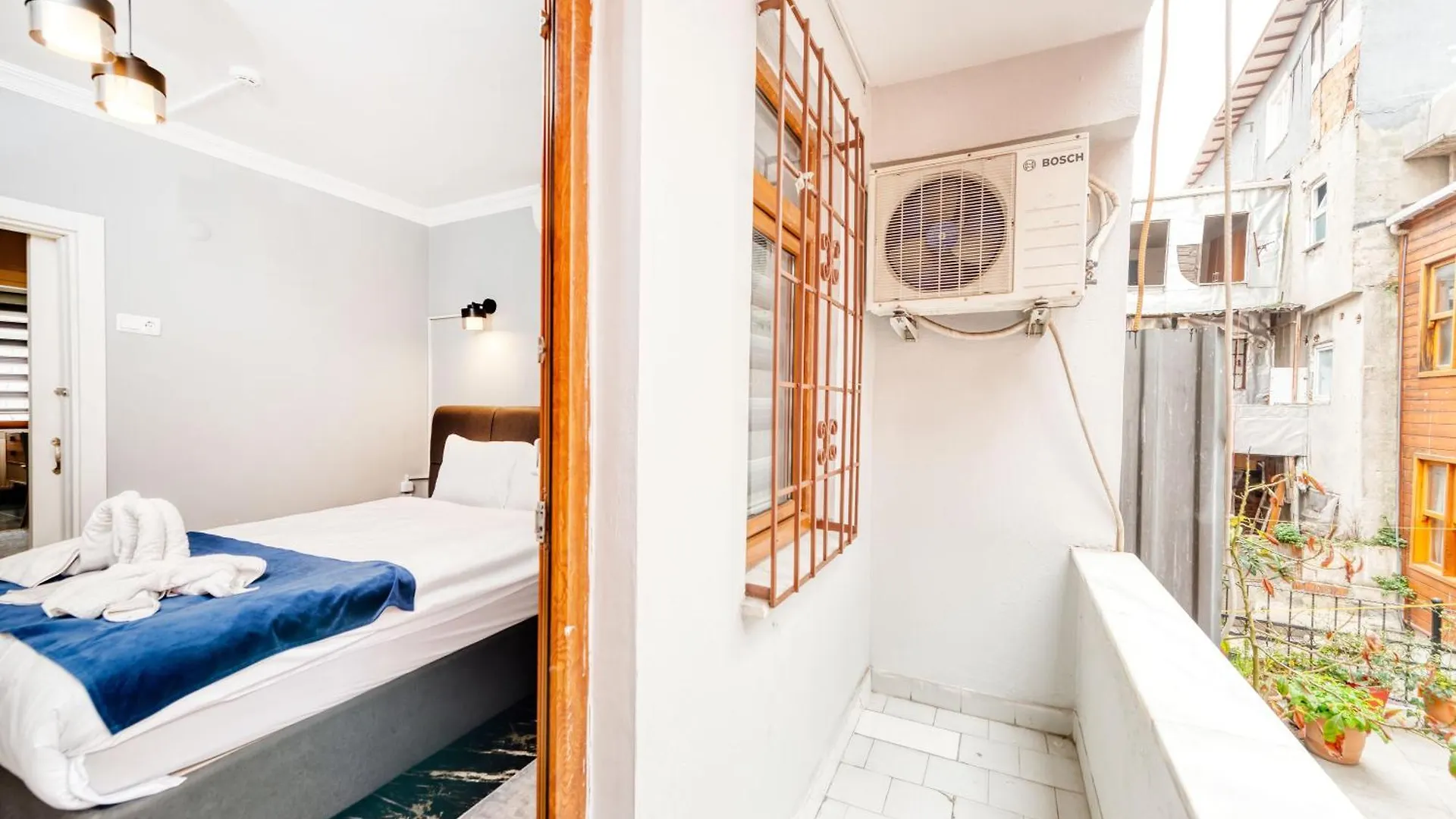 Stone Hause Kuecuek Ayasofya Mah Aparthotel Istanbul 0*,  Turkey